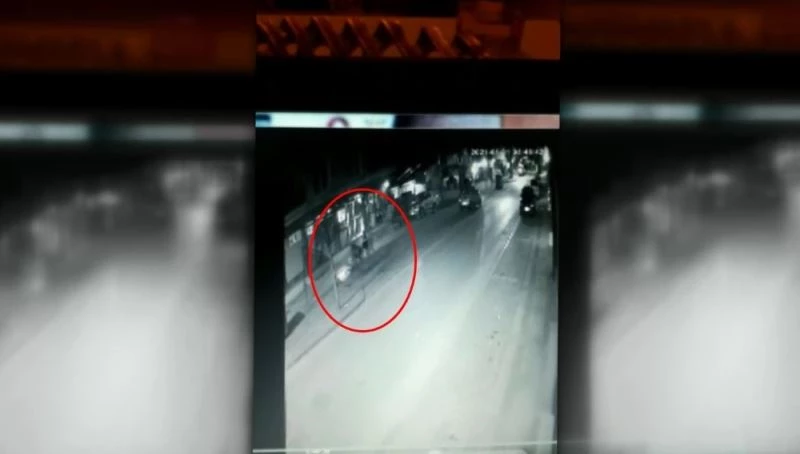 4 saatte iş yerini soydu, kimsenin ruhu duymadı
