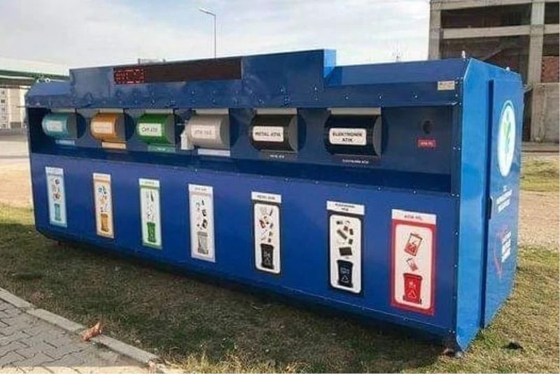 Geri kazanılabilir atıkların toplanılabilmesi için ‘Mobil Atık Getirme Merkezleri’ kuruldu
