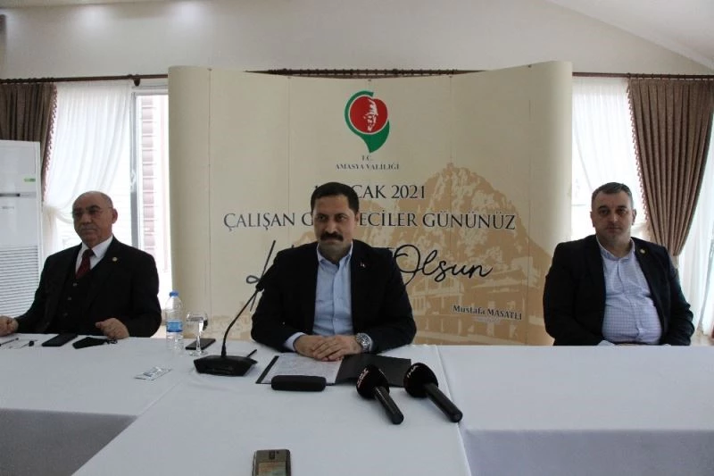 Amasya Valisi Masatlı’dan Yeşilırmak’taki balık ölümleriyle ilgili açıklama
