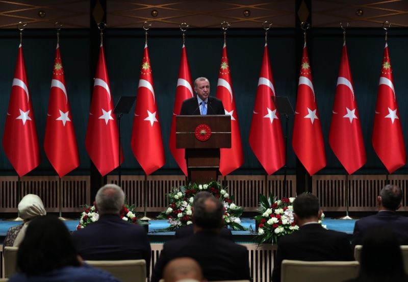 Cumhurbaşkanı Erdoğan: “Sözde genel başkanı milletimizin irfanına havale ediyoruz”
