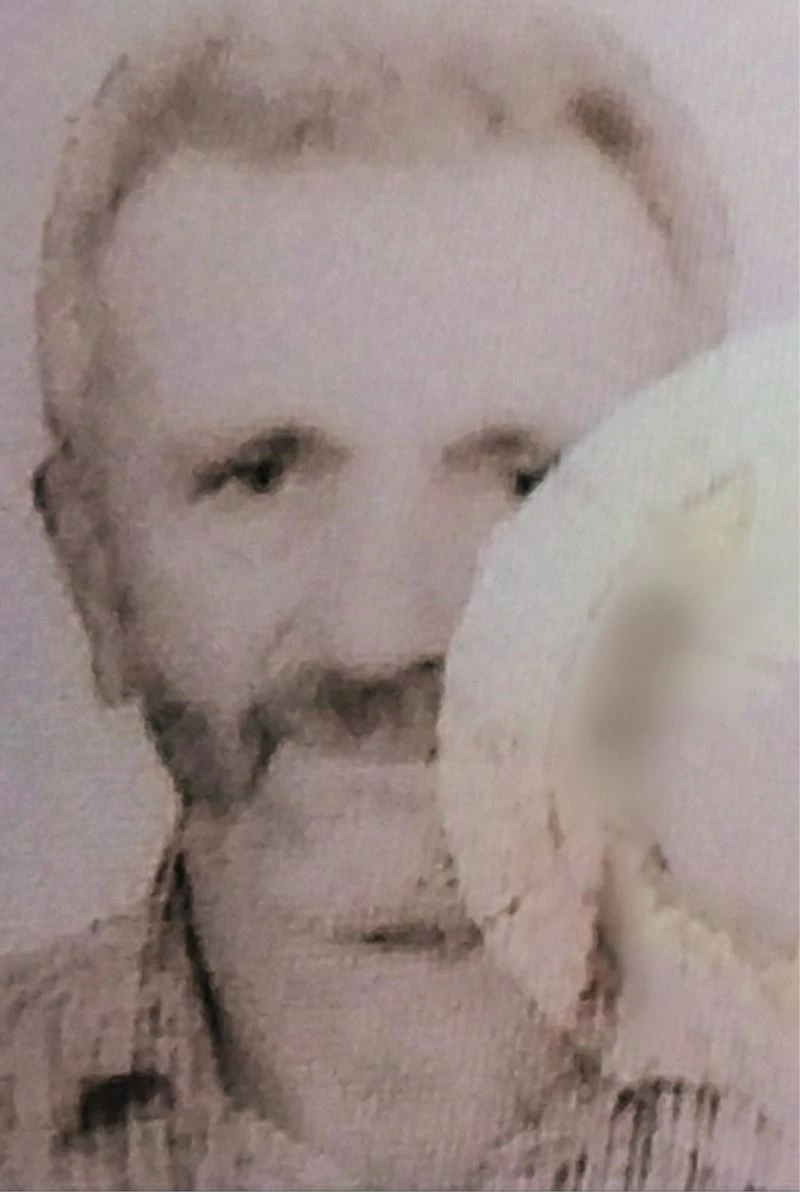 Balkonunun üzerine çatı yaparken düşerek hayatını kaybetti
