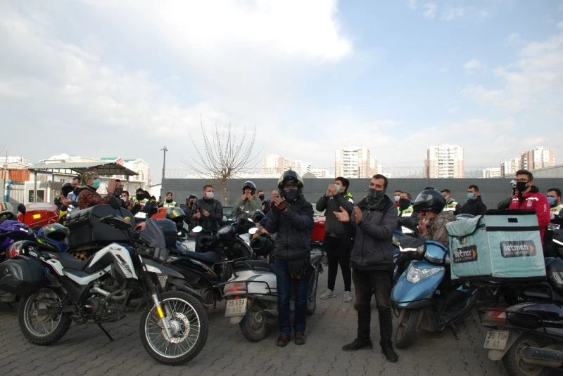 Motorlu kuryelerden “site” eylemi
