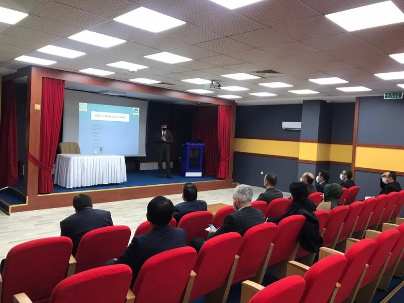 Ağrı’da kontenjan girişi ve kayıt alanları toplantısı düzenlendi
