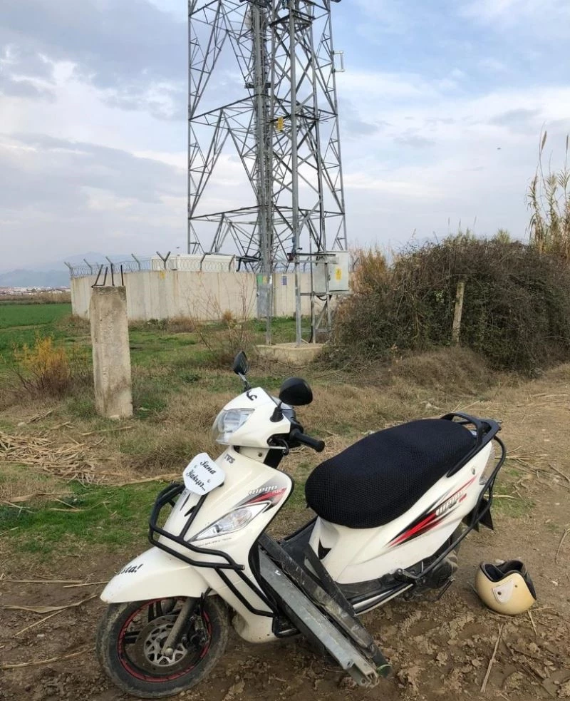 Hırsızlar bu sefer elektrik direklerine göz dikti
