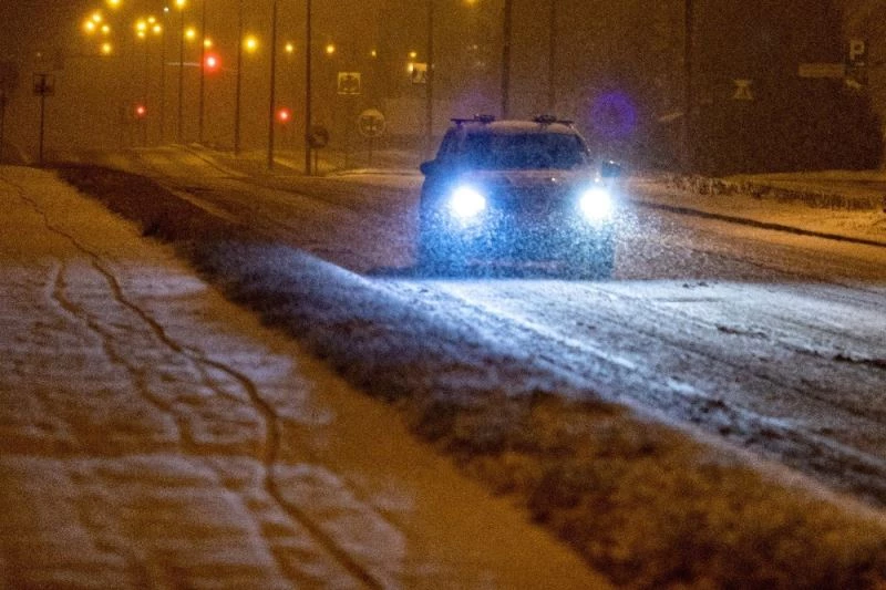 Polonya’nın başkenti Varşova kara teslim
