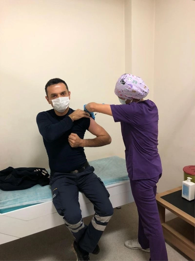 İlk aşıyı Yenice’de başhekim oldu
