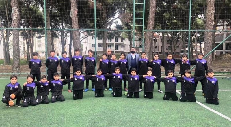 Başkan Alkan’dan Horozköyspor altyapı idmanına ziyaret
