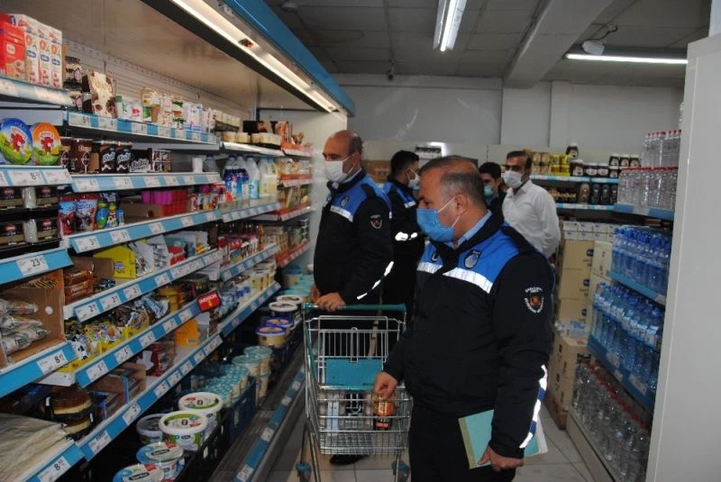 Tarihi geçen ürünlere el koydular
