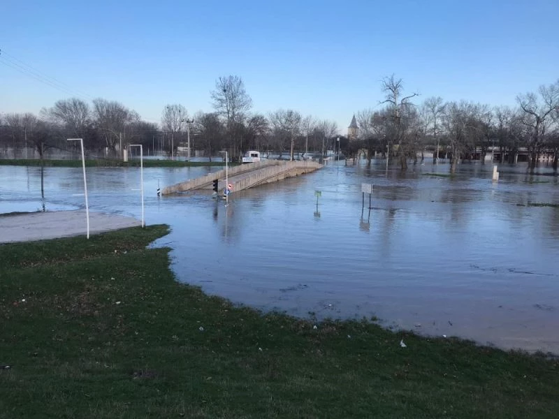 Tunca’da korkulan olmadı
