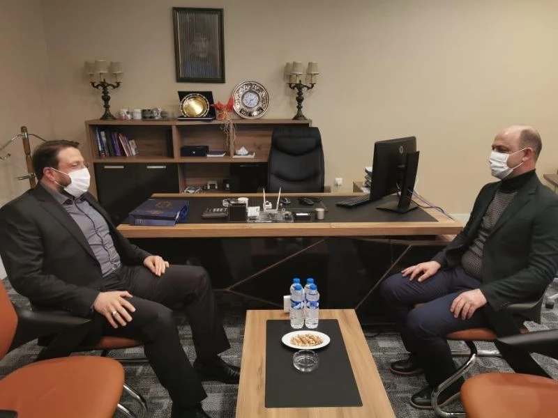 Başkan Ömeroğlu turizmcilerle bir araya geldi
