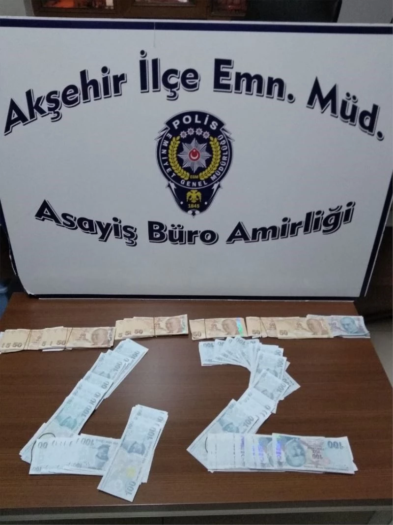 Piyasaya sahte para sürmek isteyen 3 kişi yakalandı
