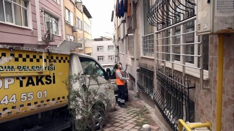 Çöp diye aldıkları poşetten çıkanlar hayrete düşürdü
