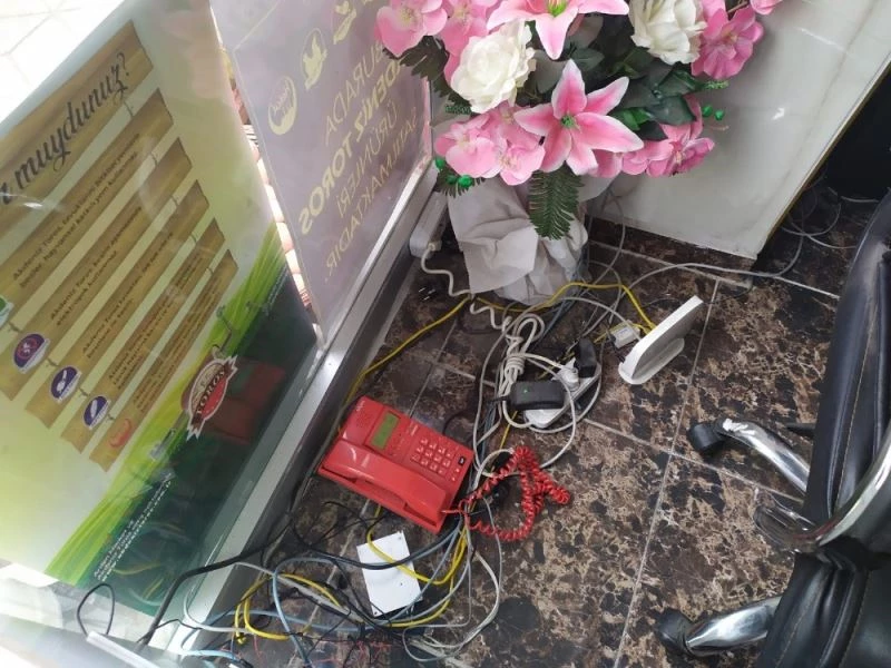 Hırsızlar et ve tulum peyniri çaldı, yakalanmamak için kayıt cihazını da götürdü
