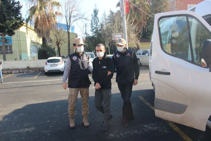 Sultanahmet ve Suruç saldırılarının planlayıcısı DEAŞ’lı terörist adliyede

