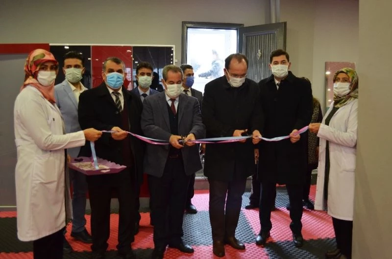 Adilcevaz’da kadınlar için fitness salonu açıldı
