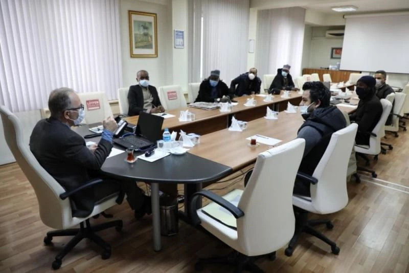 Rektör Uzun, Nijerya’nın Kebbi Eyaleti yöneticileriyle bir araya geldi
