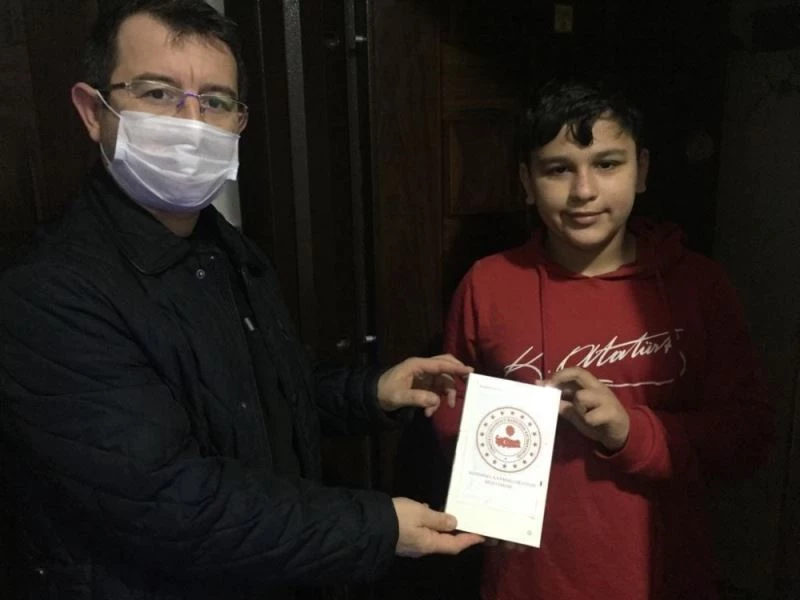 Bandırma’da tablet ve internet dağıtımları sürüyor
