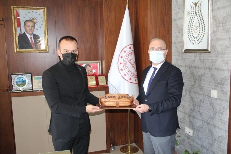 Ağrı Emniyet Müdür Yardımcılarından, Milli Eğitim Müdürü Tekin’e veda ziyareti
