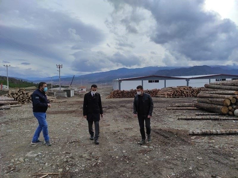 Kaymakam Akpay, OSB’deki işletmeleri ziyaret etti
