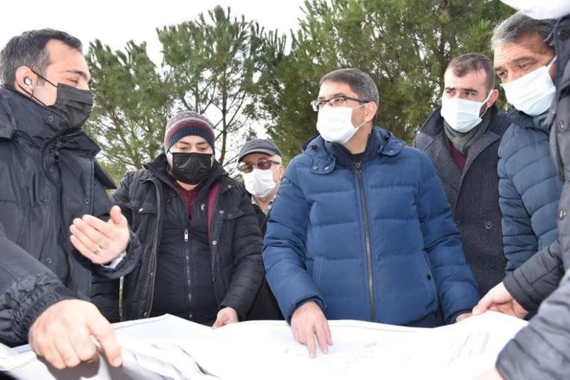 Başkan Çelik Sancaklıiğdecik çok amaçlı salon inşaatında incelemelerde bulundu
