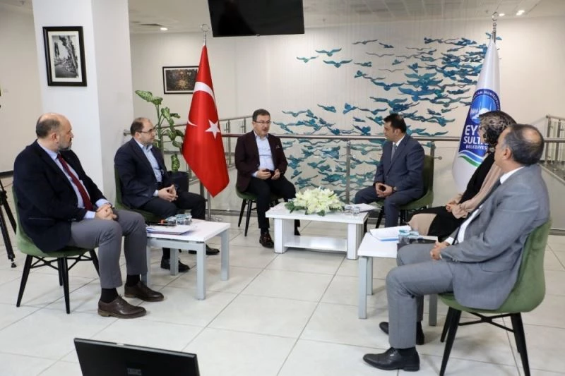 Başkan Deniz Köken: “Burası Eyüpsultan, niteliksiz işe imzamı atmam”
