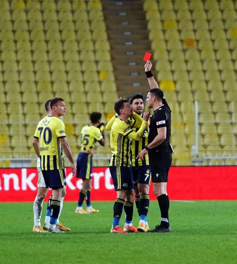 Mert Hakan Yandaş, Sivas deplasmanında forma giyebilecek
