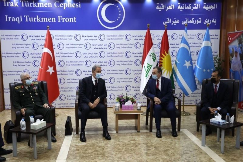 Bakan Akar, IKBY Başkanı Barzani ile görüştü
