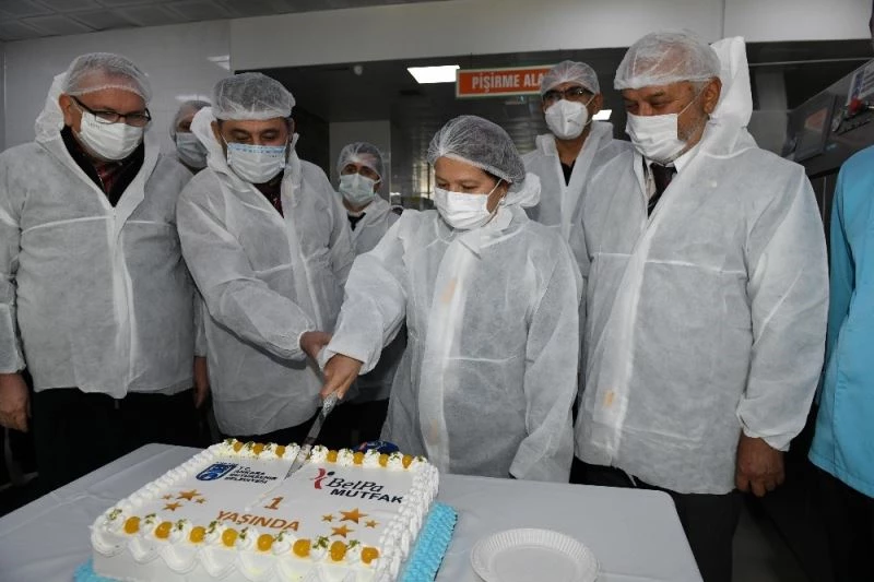 BELPA mutfağı 1 yıldır ihtiyaç sahiplerinin yanında
