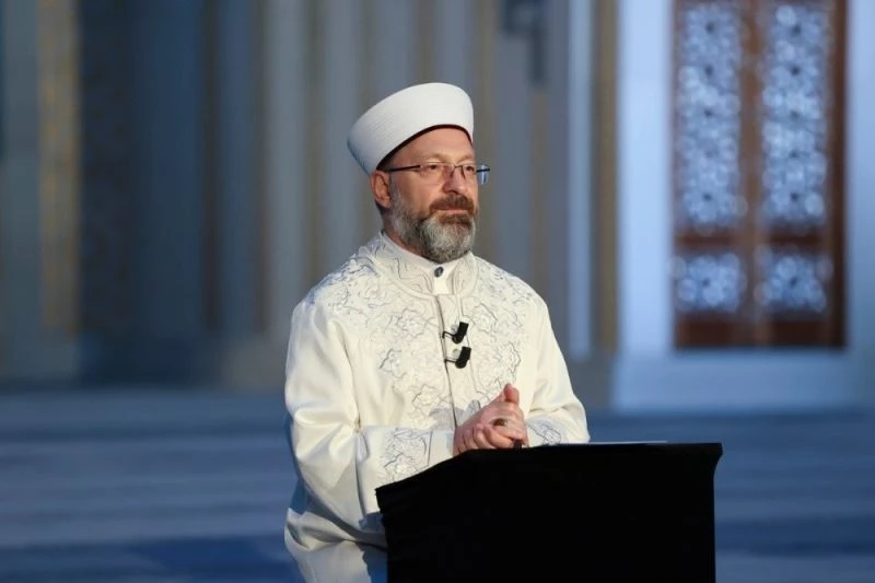 Diyanet İşleri Başkanı Erbaş: “Biz Müminler, dünyadaki muhasebemizi ahiretteki hesaba göre yapmalıyız”
