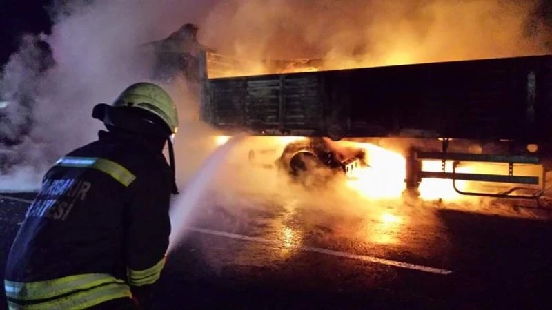 Diyarbakır itfaiyesi 1 yılda 7 bin 372 vakaya müdahale etti
