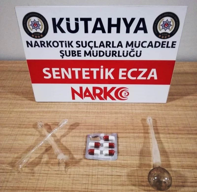 Kütahya’da uyuşturucu alışverişine suçüstü
