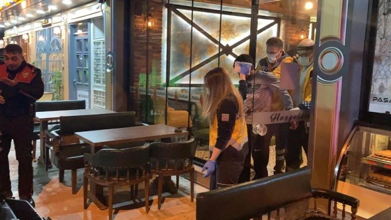 Arkadaşlarının öldürmeye çalıştığı genç ağabeyine sığındı
