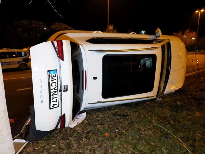 Alkollü sürücü kaza yaptı basın mensuplarına, 