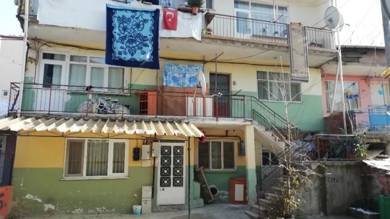 Kocaeli’de bebek dehşetinin yaşandığı ev görüntülendi
