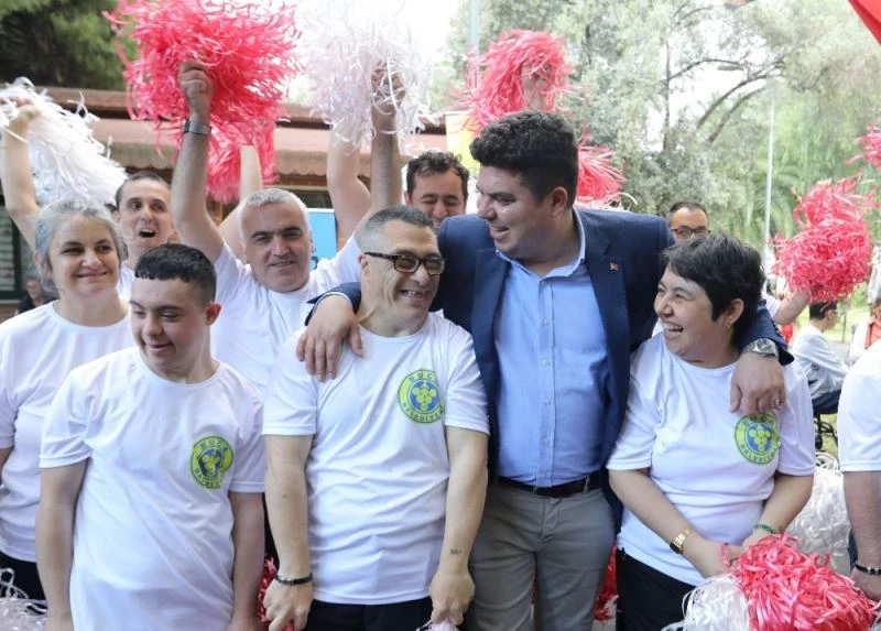 Türkiye’nin ilk ’Engelli Veri Tabanı Projesi’ Buca’da hayata geçiyor
