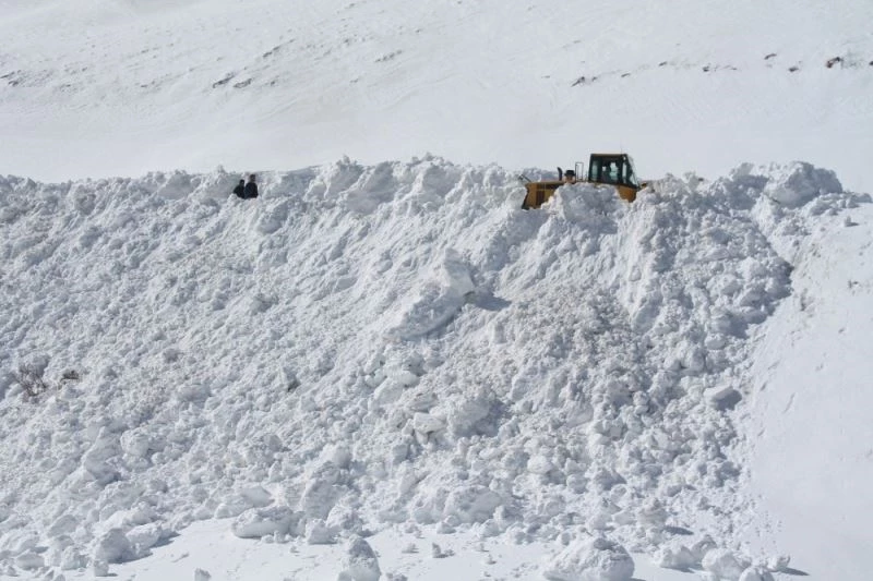 Meteoroloji’den Bayburt’unda aralarında bulunduğu 11 il için çığ uyarısı

