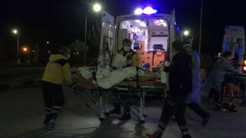 Define ararken kazdıkları alan patladı: 1 ağır yaralı
