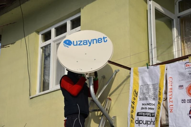 İzmit Belediyesinden köylere internet bağlantısı
