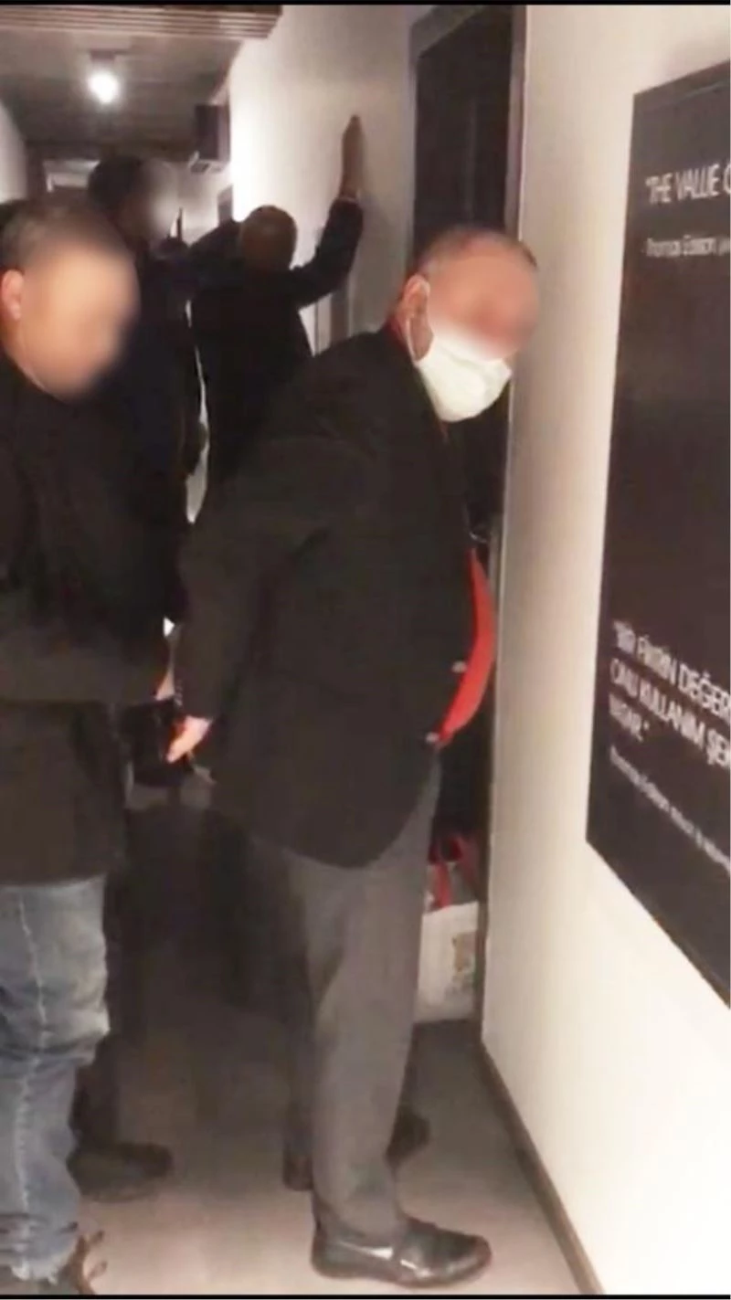 İş adamına ‘itibar temizliği’ şantajı
