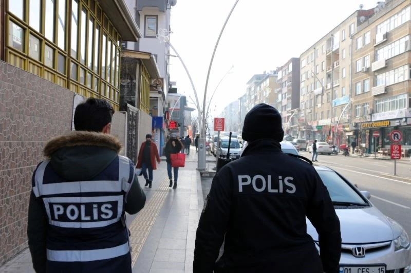 Tokat’ta maske takmayanlara ceza yağdı
