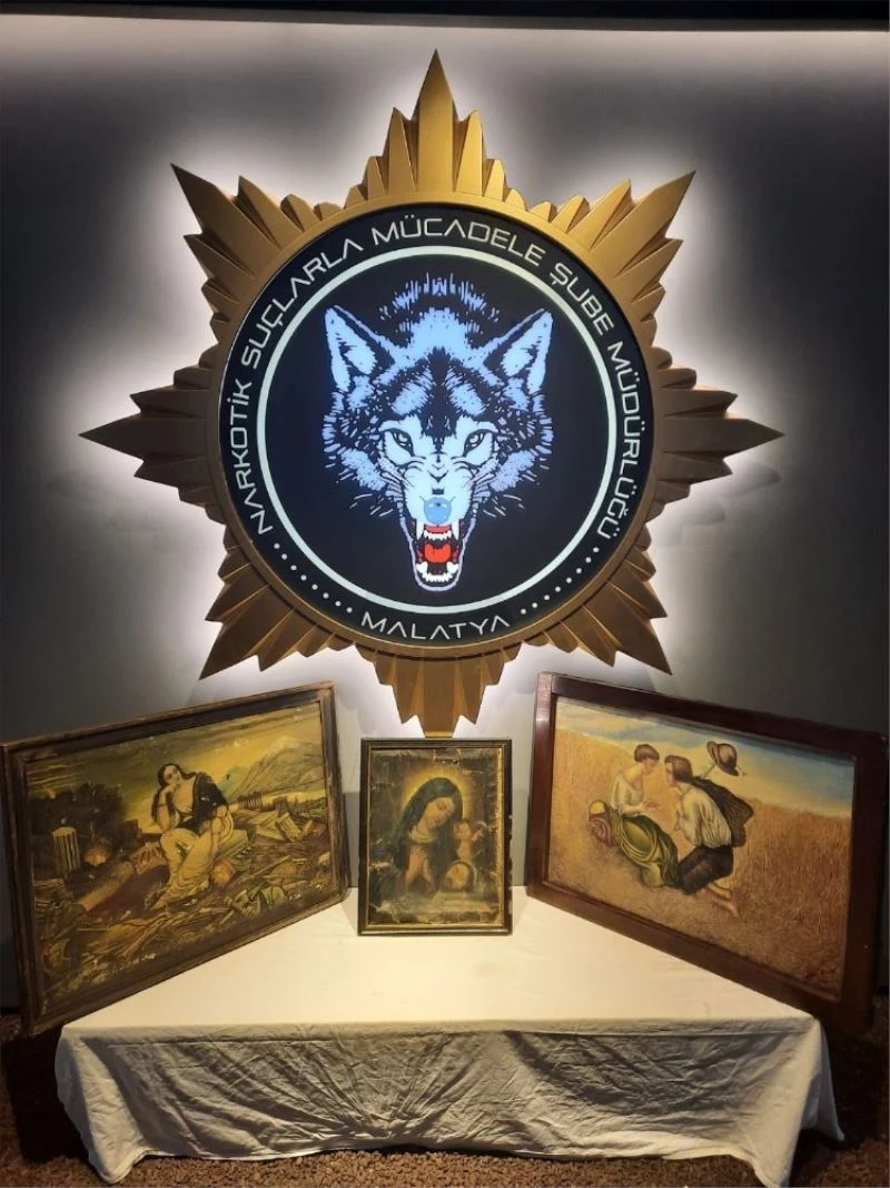 Malatya’da Hz. İsa ve Hz. Meryem figürlü 3 tablo ele geçirildi
