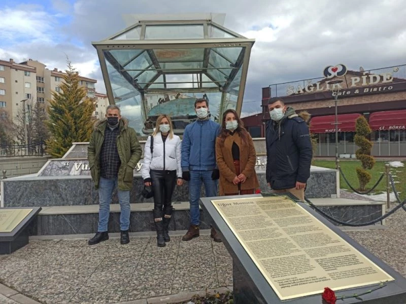 Uğur Mumcu için 847 kilometrelik yolculuk
