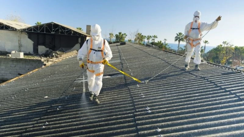 Yenişehir’de asbestli binada söküm çalışması başladı
