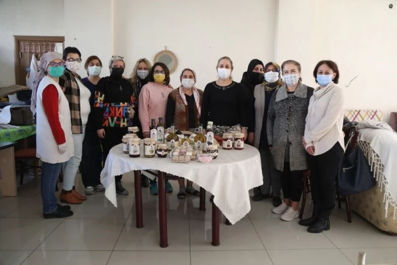 Atçalı kadınlar Aydın Büyükşehir Belediyesi’nin de verdiği destekle kadınlara örnek oluyor
