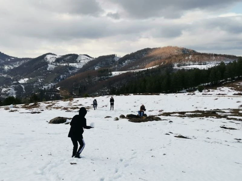 Kardüz’e tatilcilerden büyük ilgi
