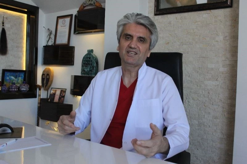 Ünlü estetikçi Akbaş, estetik olmuş gibi video çekti, sosyal medyada milyonlar izledi
