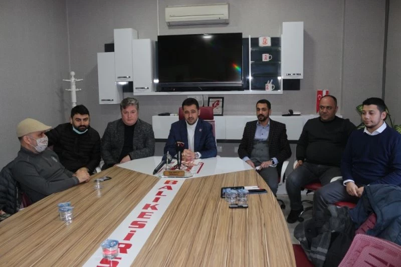 Balkes yönetimi transfer tahtasını açtı
