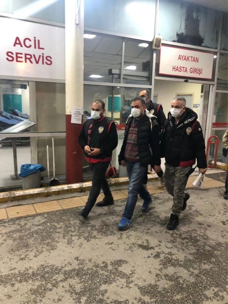 İzmir’de FETÖ’nün gaybubet evlerine operasyon: 35 gözaltı
