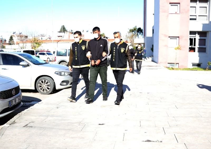 Kapkaççılar kovalamaca sonucu yakalandı
