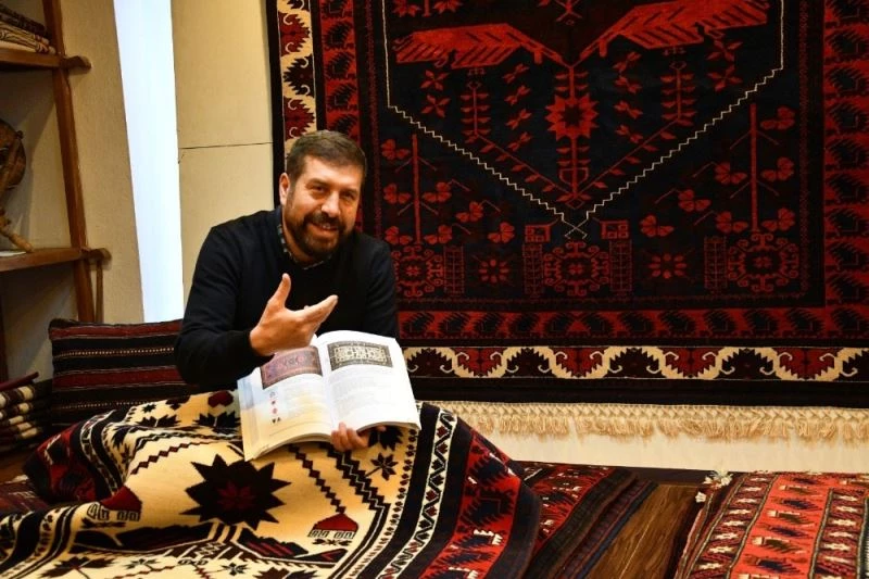 Yağcıbedir halısı matematik ders kitabında
